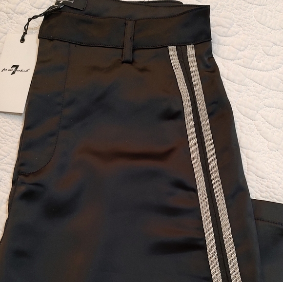 For all mankind - Picture 7 of 9